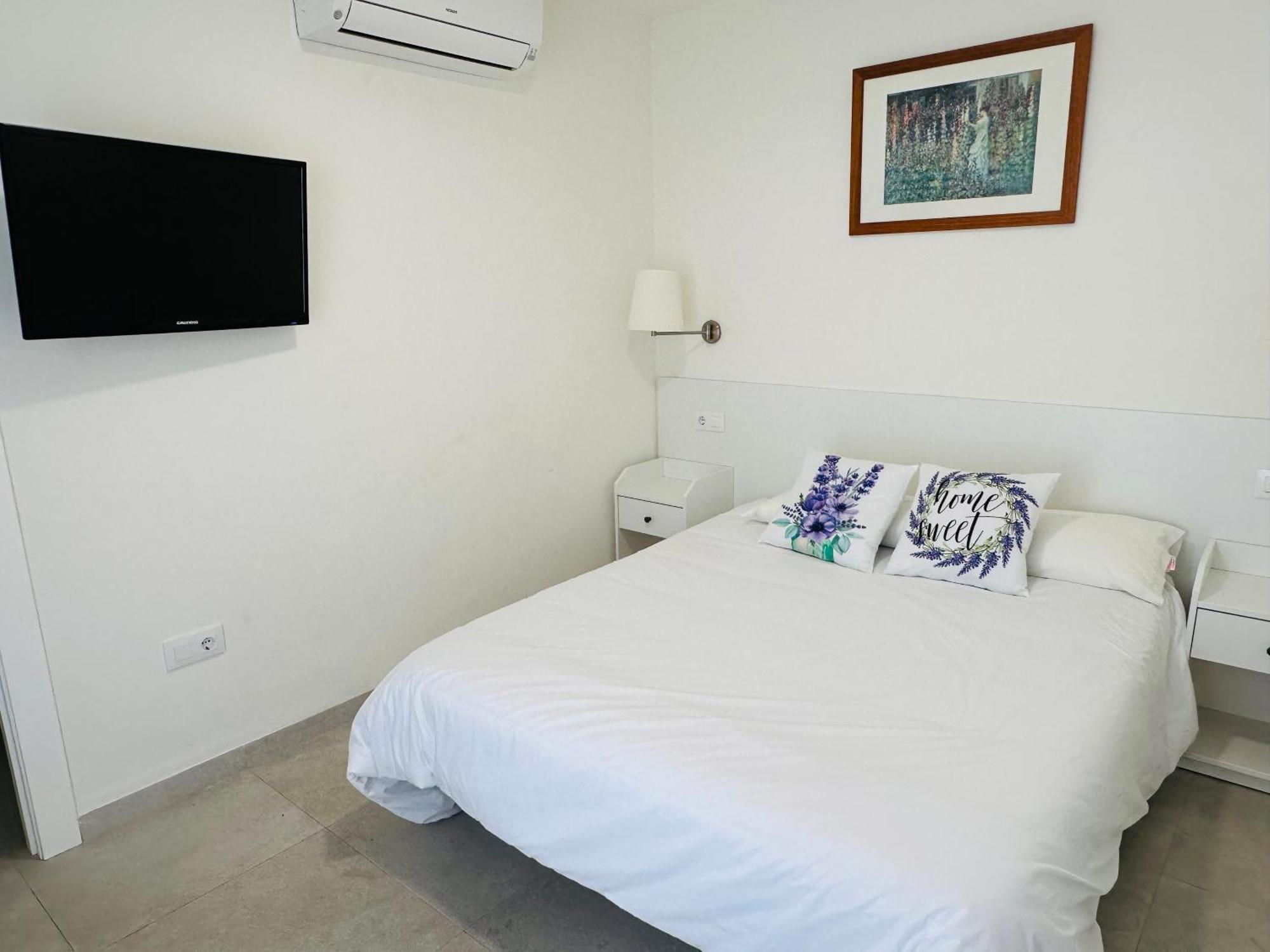 Apartamentos Turisticos Victoria Almuñécar Dış mekan fotoğraf